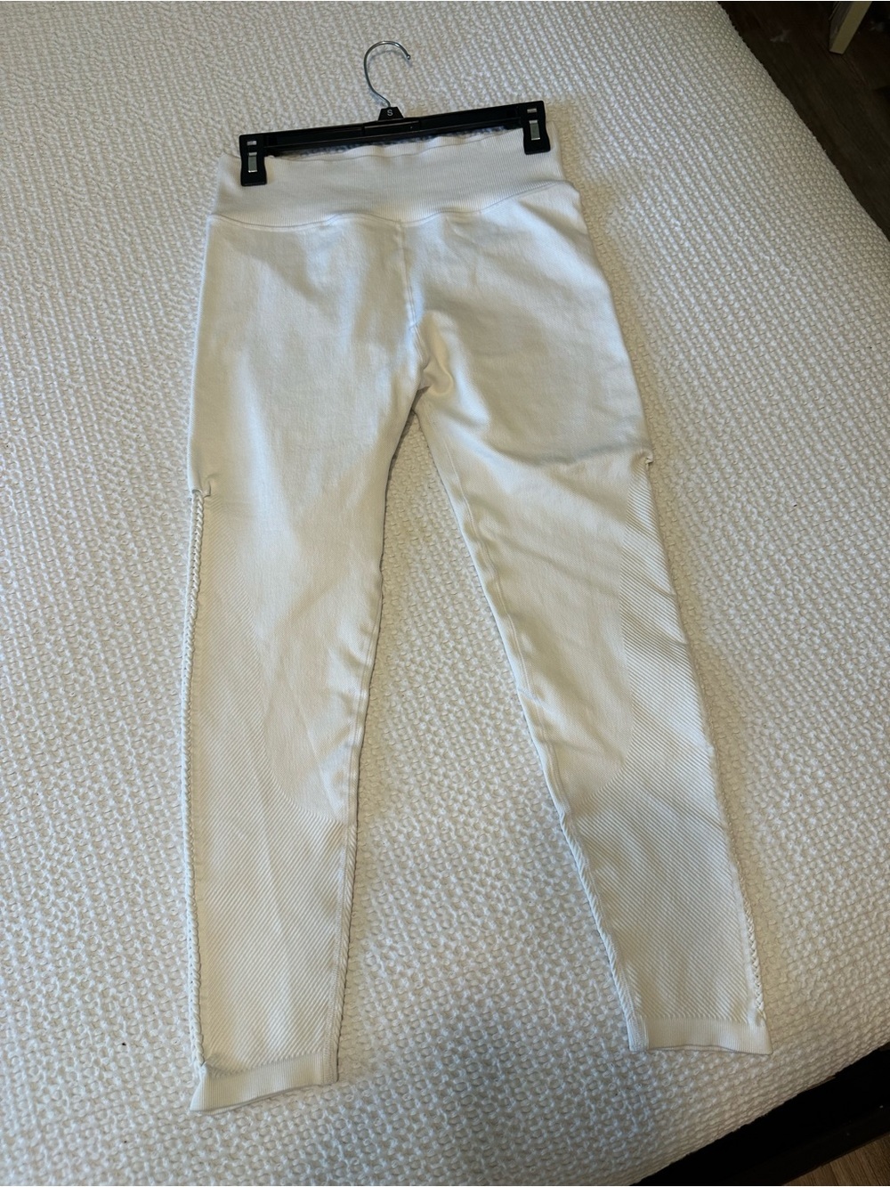Offline by Aerie Textured High-Waist Leggings - Picture 1 of 7